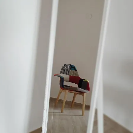 In Rtina Mit Garten, Terrasse Und Grill Apartment Ražanac